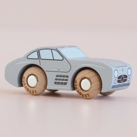 Samochodzik GT85 Mavis, Le Toy Van